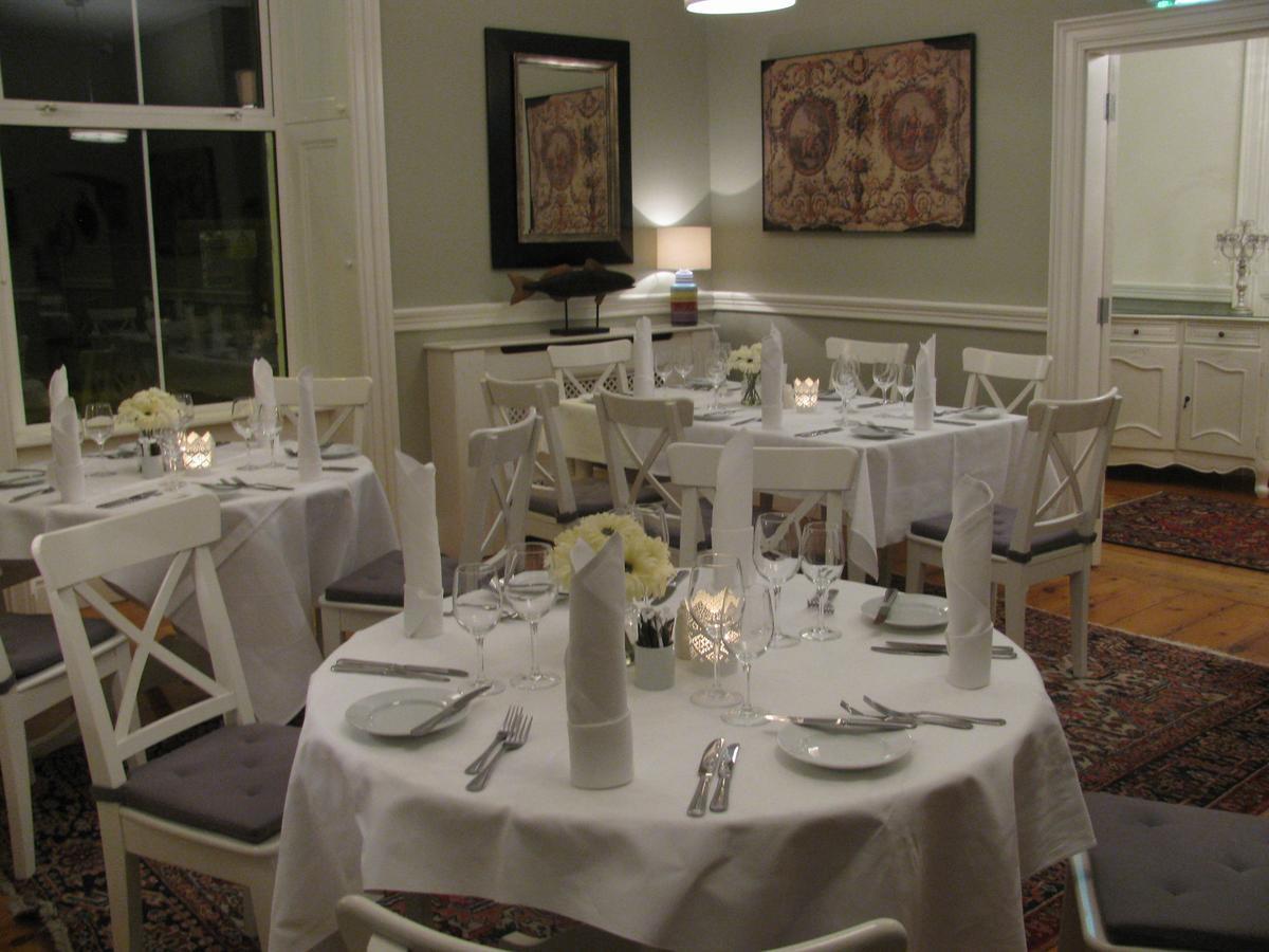 Walter Raleigh Hotel Youghal Buitenkant foto